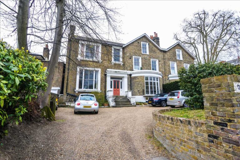 Lee Road, Blackheath LondonKey